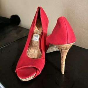 Brand New Christian Siriano Peekaboo Red Pumps